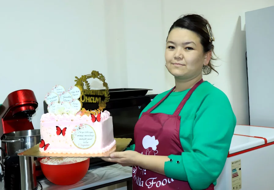 Julia Sweet ishtirokidagi barcha porno videolar